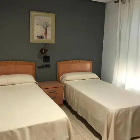 Meseguer Πανσιόν 2*