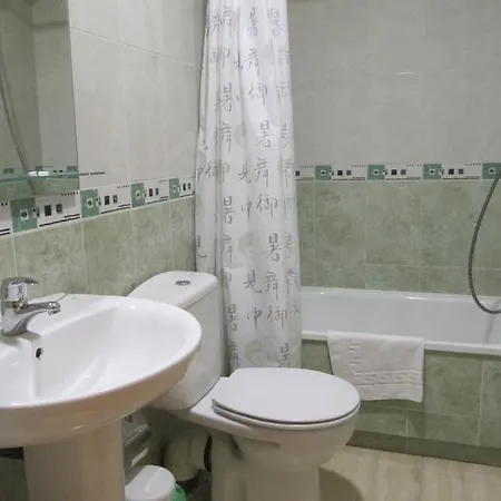 Guest house Meseguer 2*