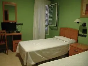 Guest house Meseguer 2*