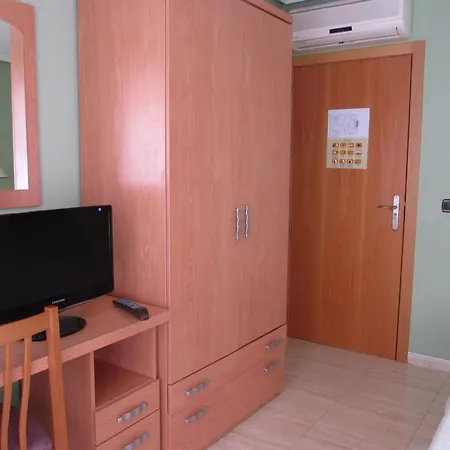 梅塞格尔旅馆 招待所 2*